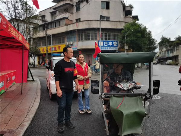 下載 (1).jpg